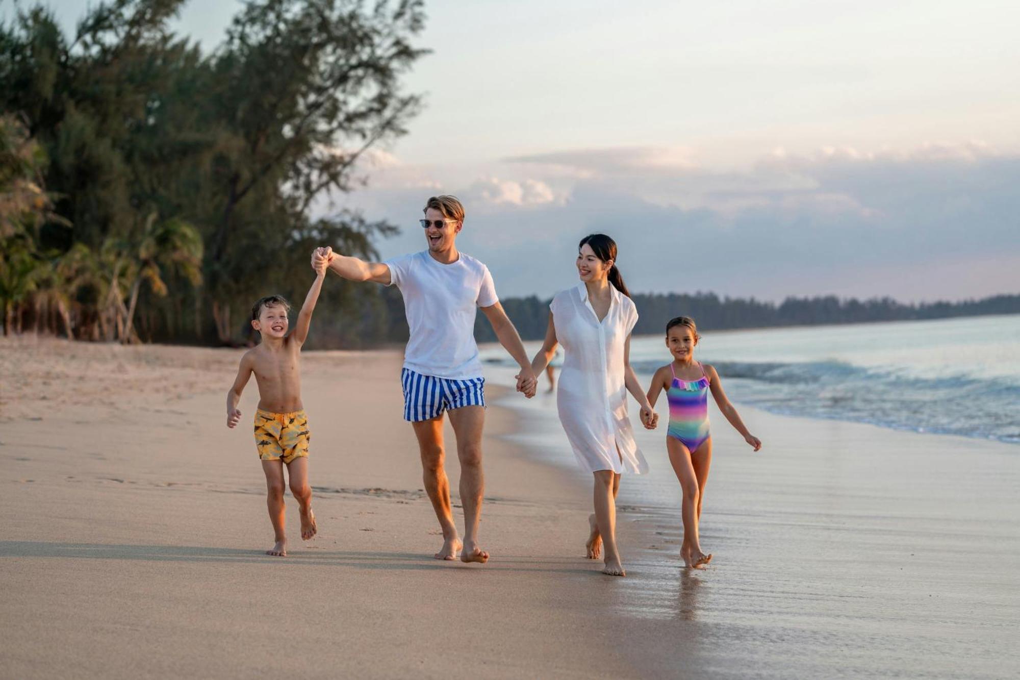 Khao Lak Marriott Beach Resort & Spa Buitenkant foto