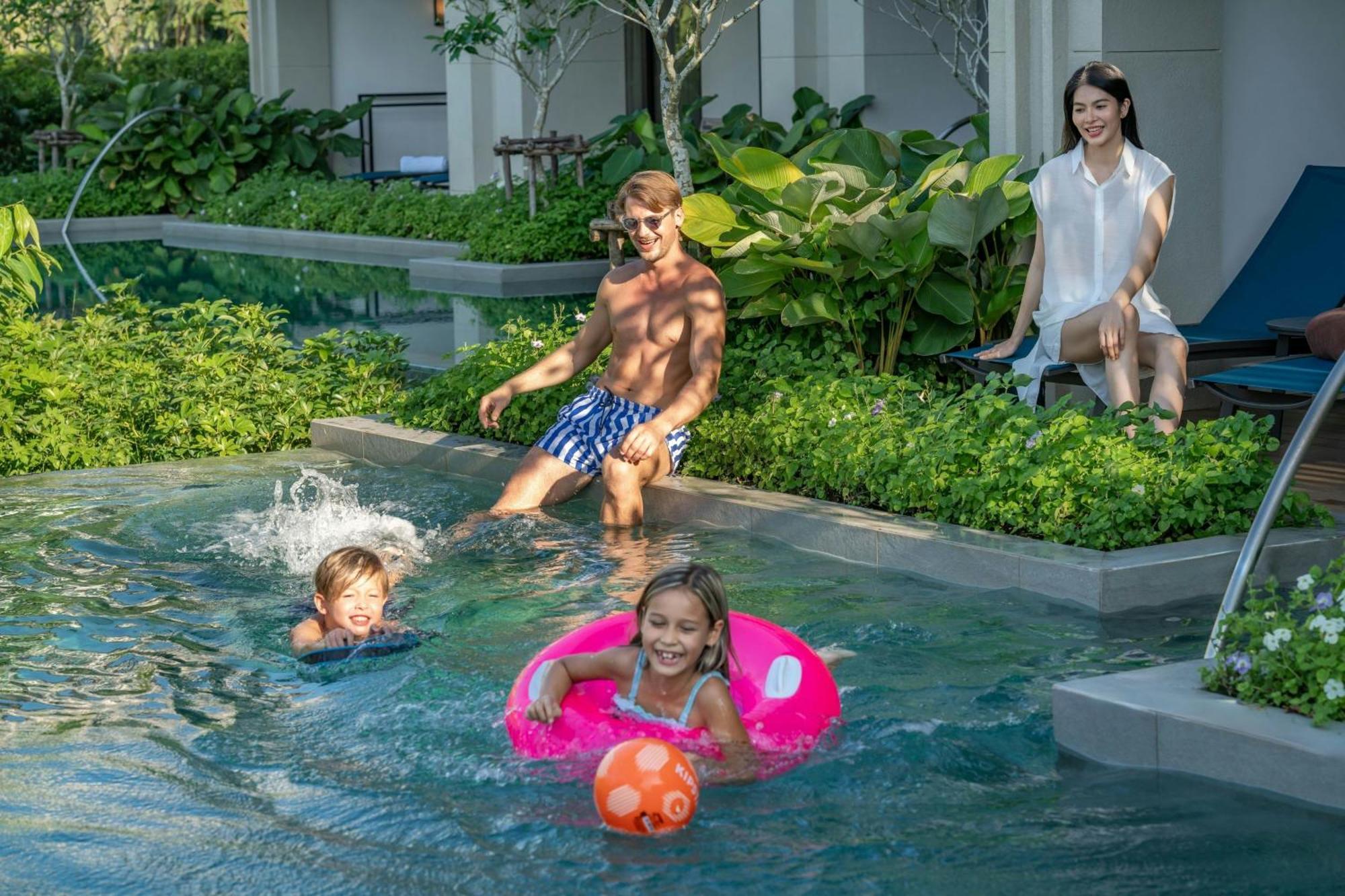 Khao Lak Marriott Beach Resort & Spa Buitenkant foto